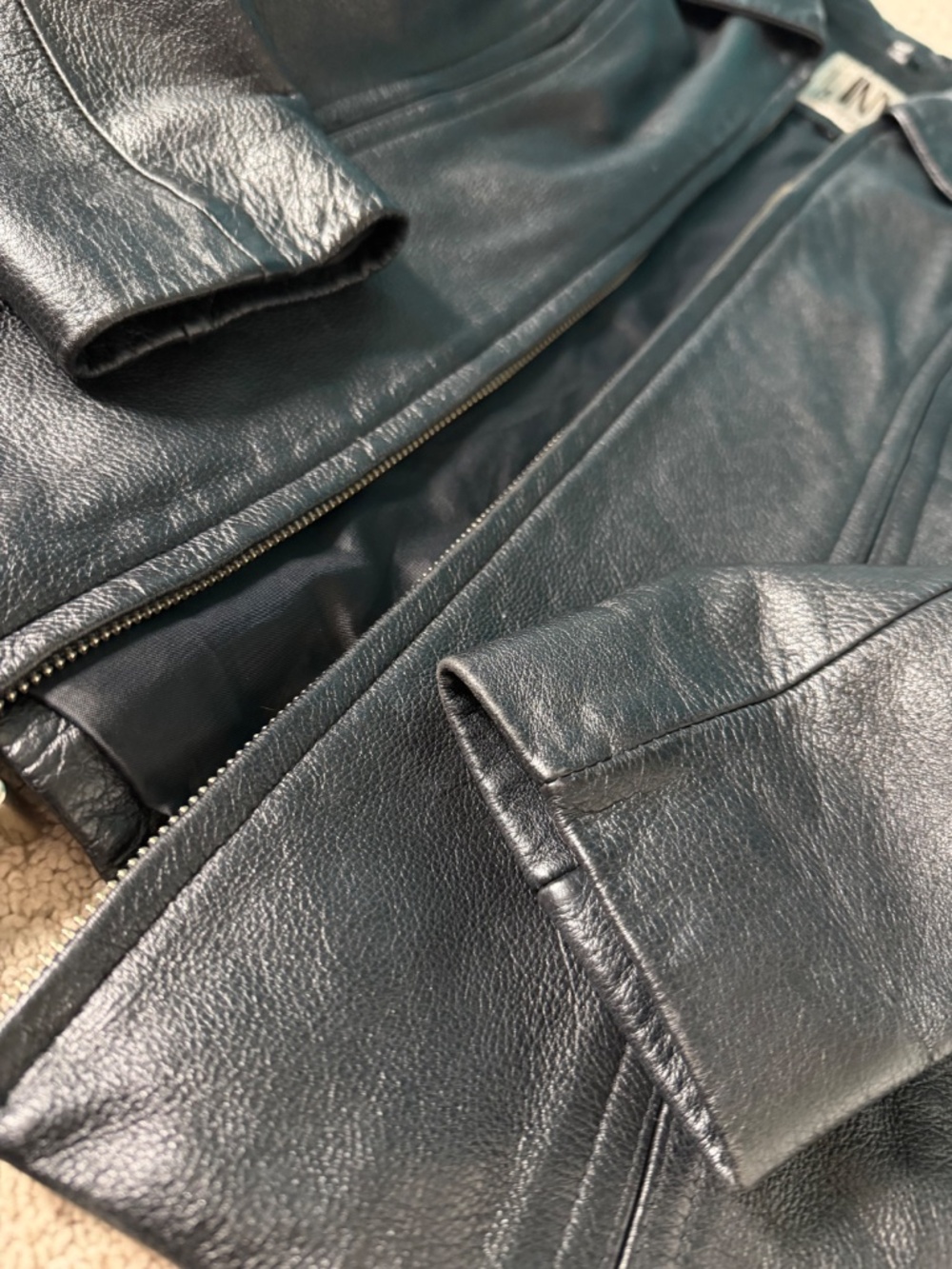 Jones New York 100% Leather Jacket Small Black Soft Zip Front Tailored - Picture 5 of 10
